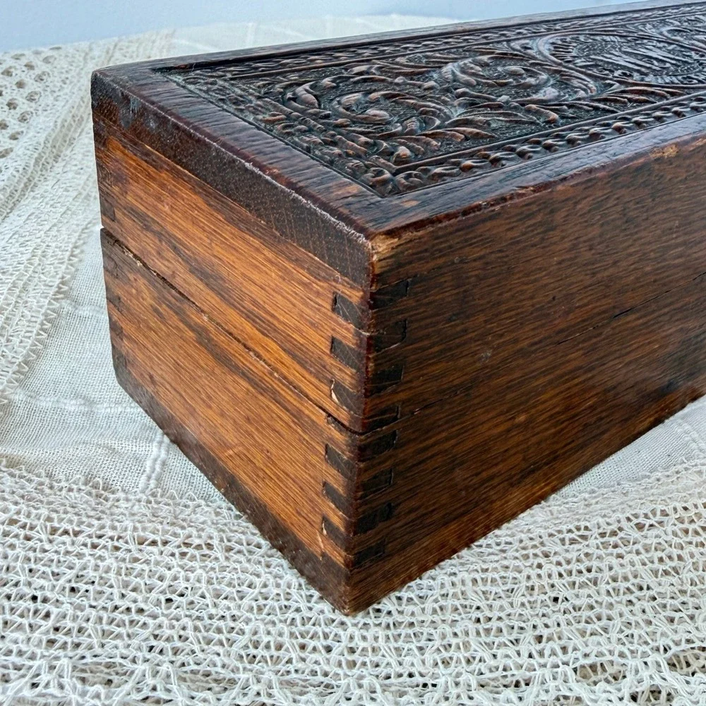 Antique Wheeler & Wilson Sewing Machine Carved Wood Accessory Box W&W Logo Decor